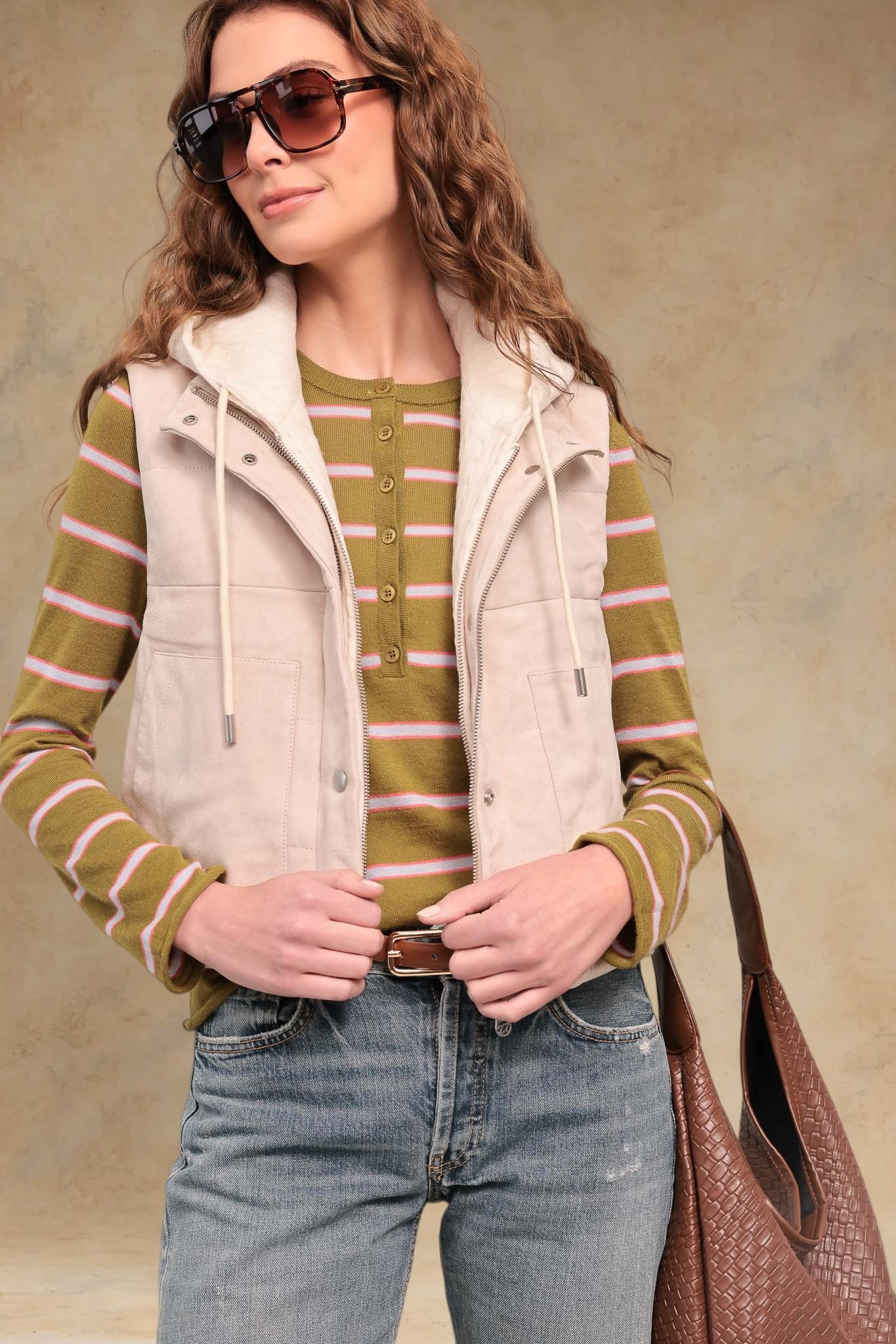 Belline Women's Suede Padded Vest With Detachable Hood