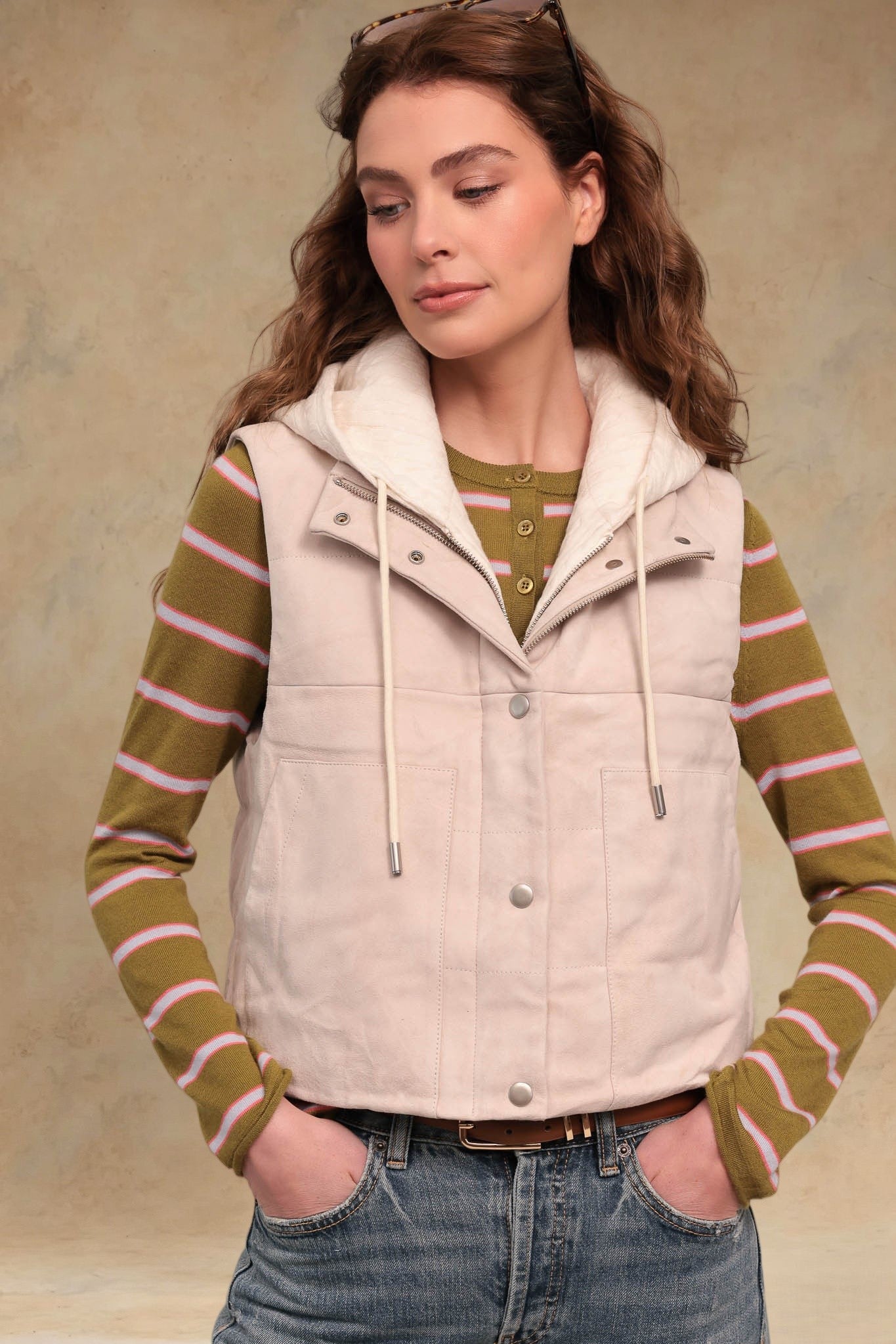 Belline Women's Suede Padded Vest With Detachable Hood