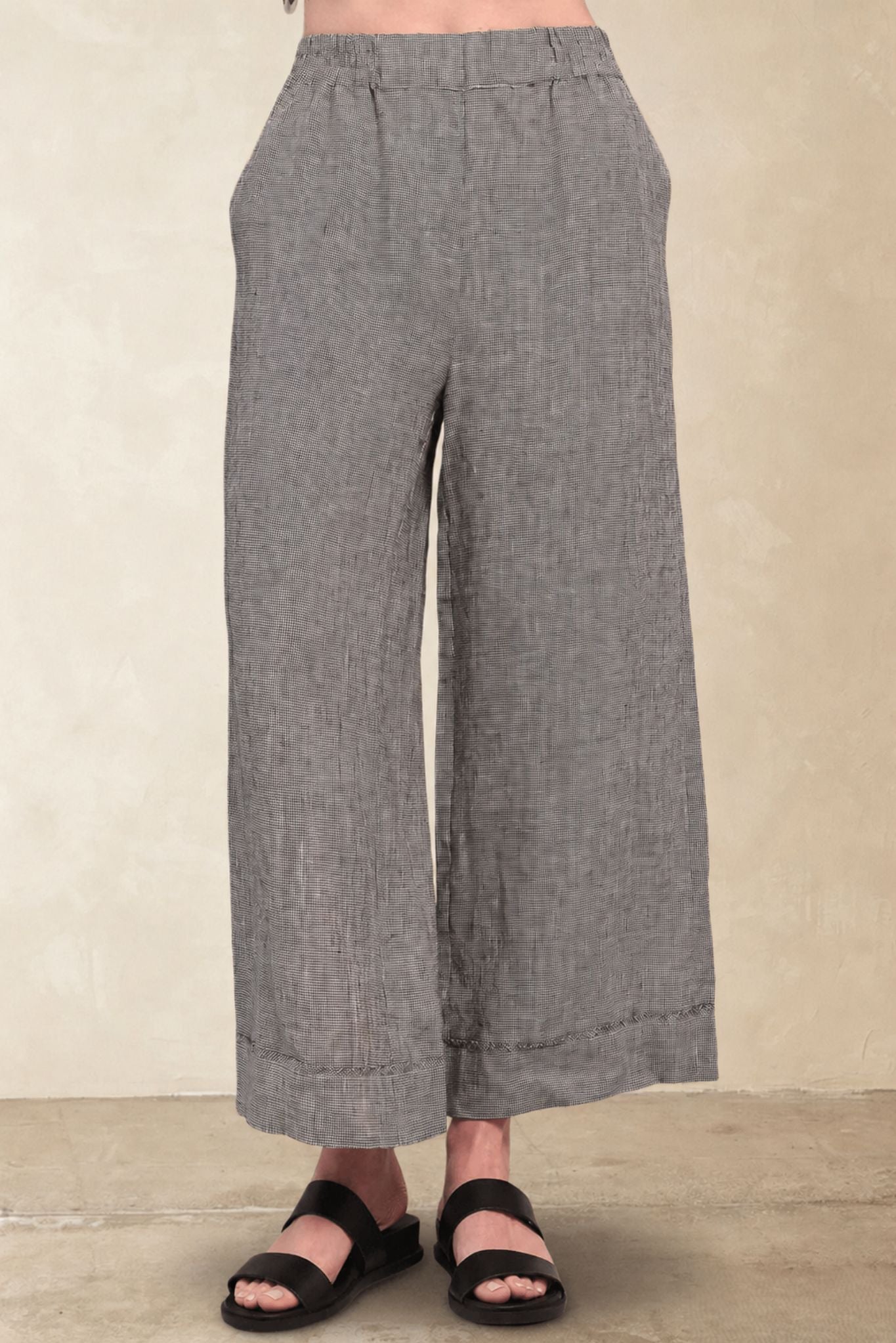 Alara Linen Wide Leg Cropped Pant