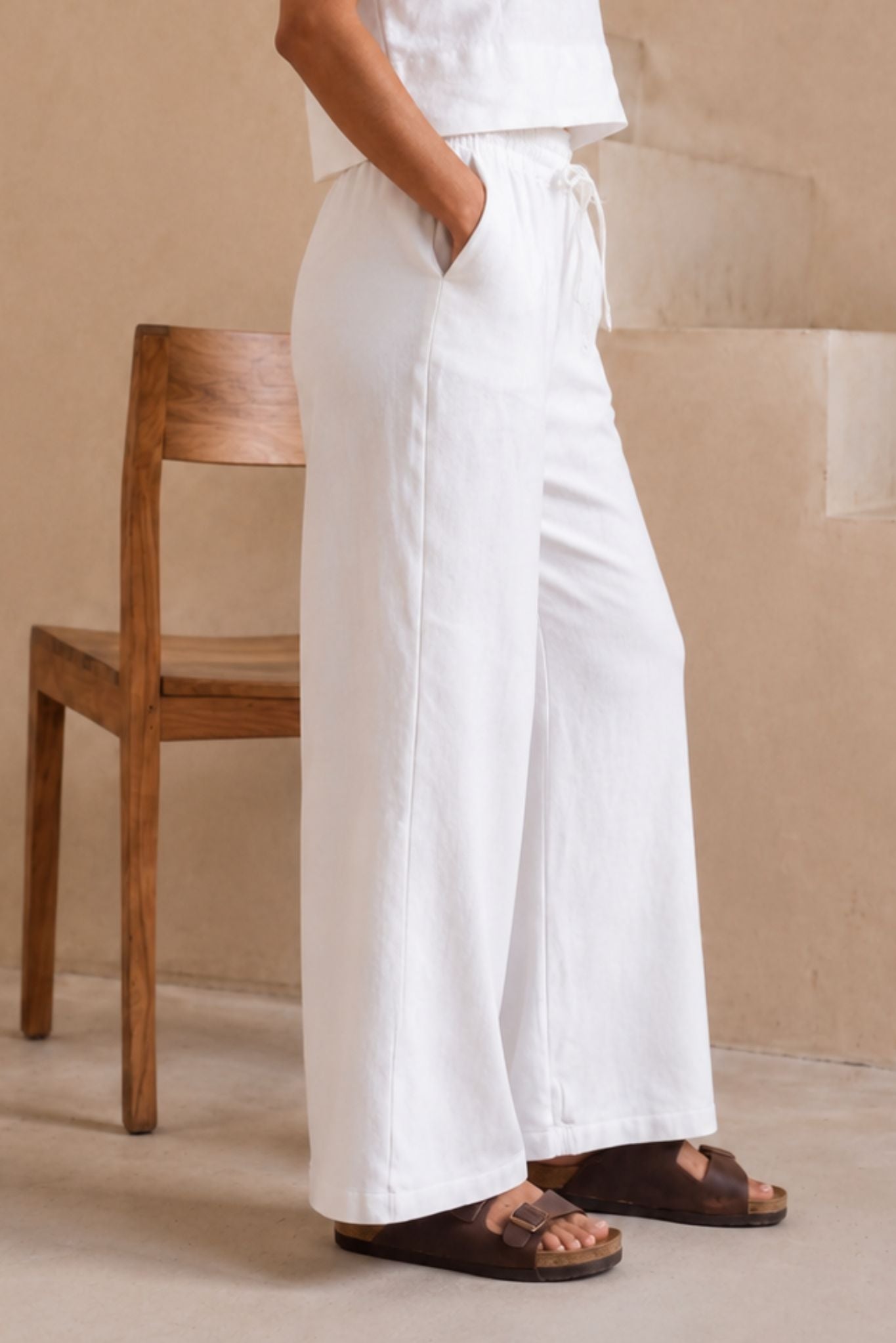 Ravello Wide Leg Lightweight Linen Pant