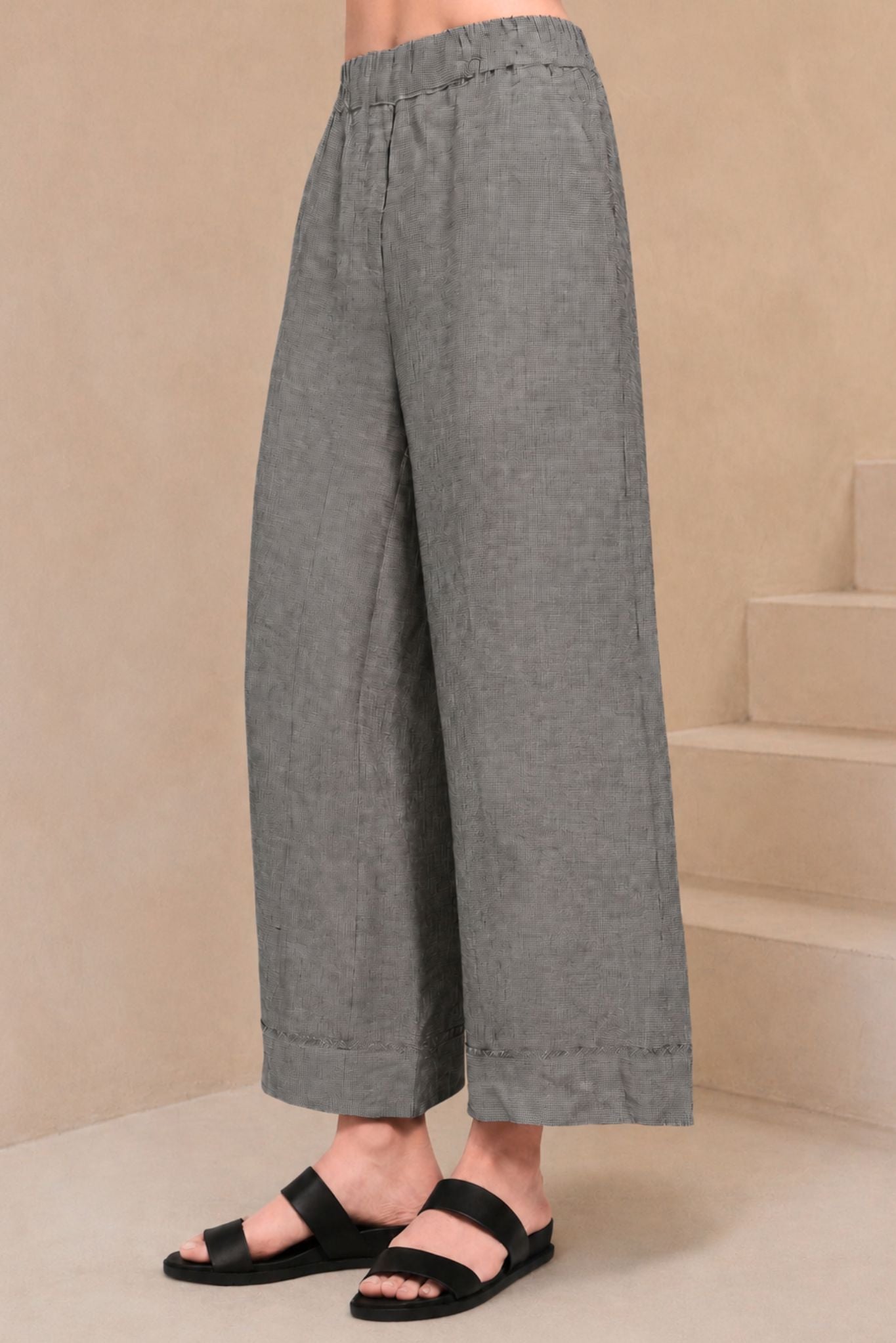 Alara Linen Wide Leg Cropped Pant