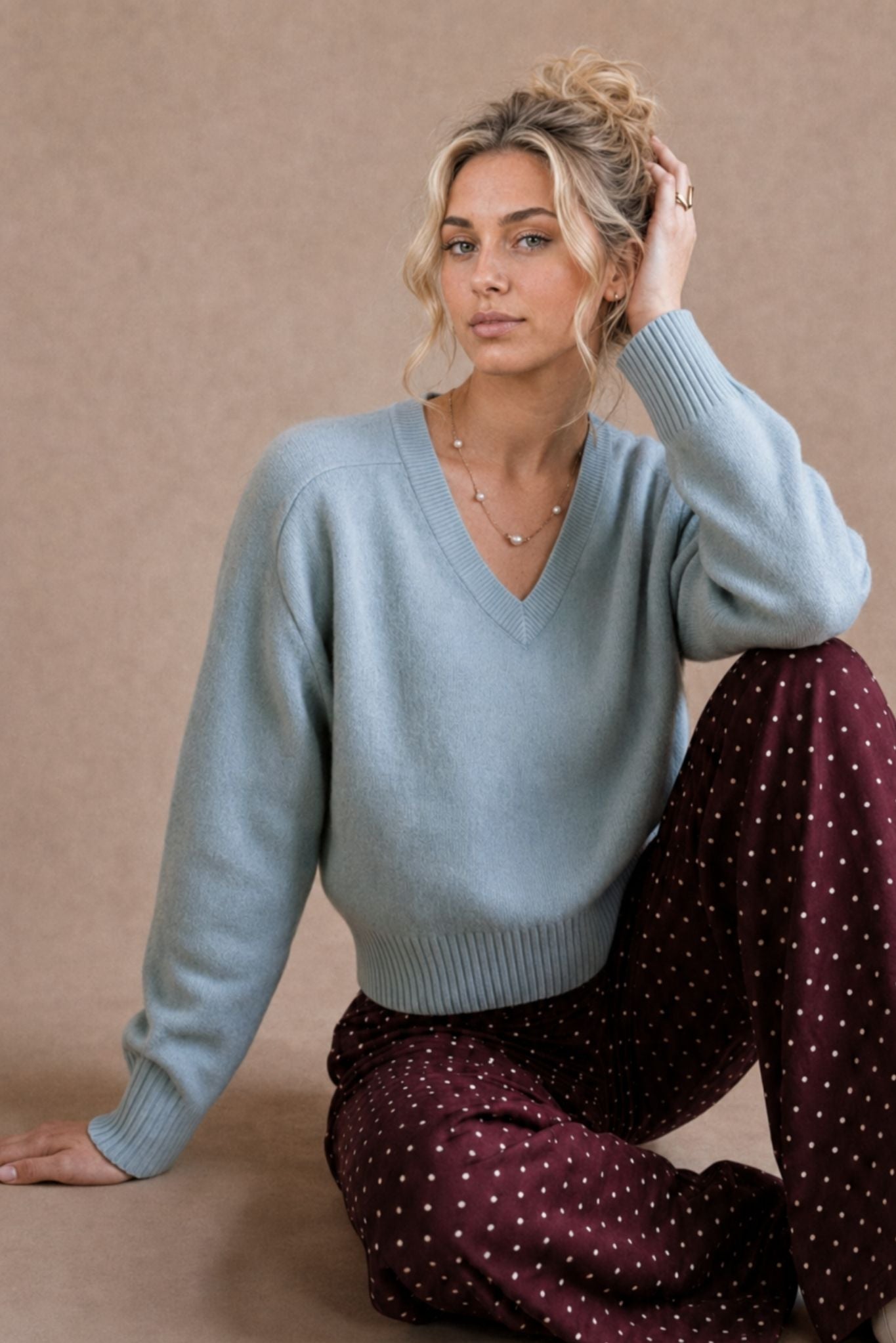 Crystal Women's Cashmere V Neck Pullover