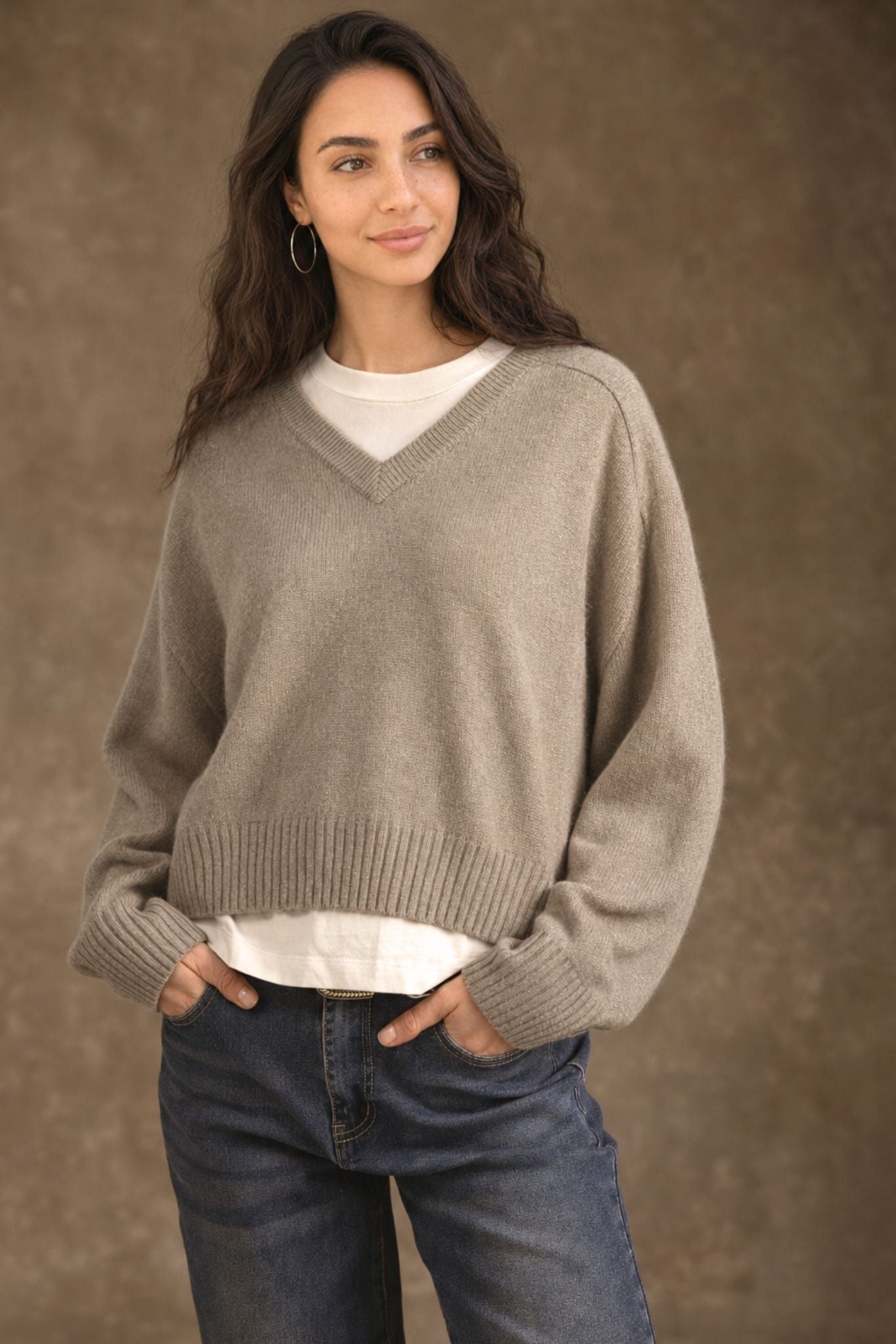 Crystal Women's Cashmere V Neck Pullover