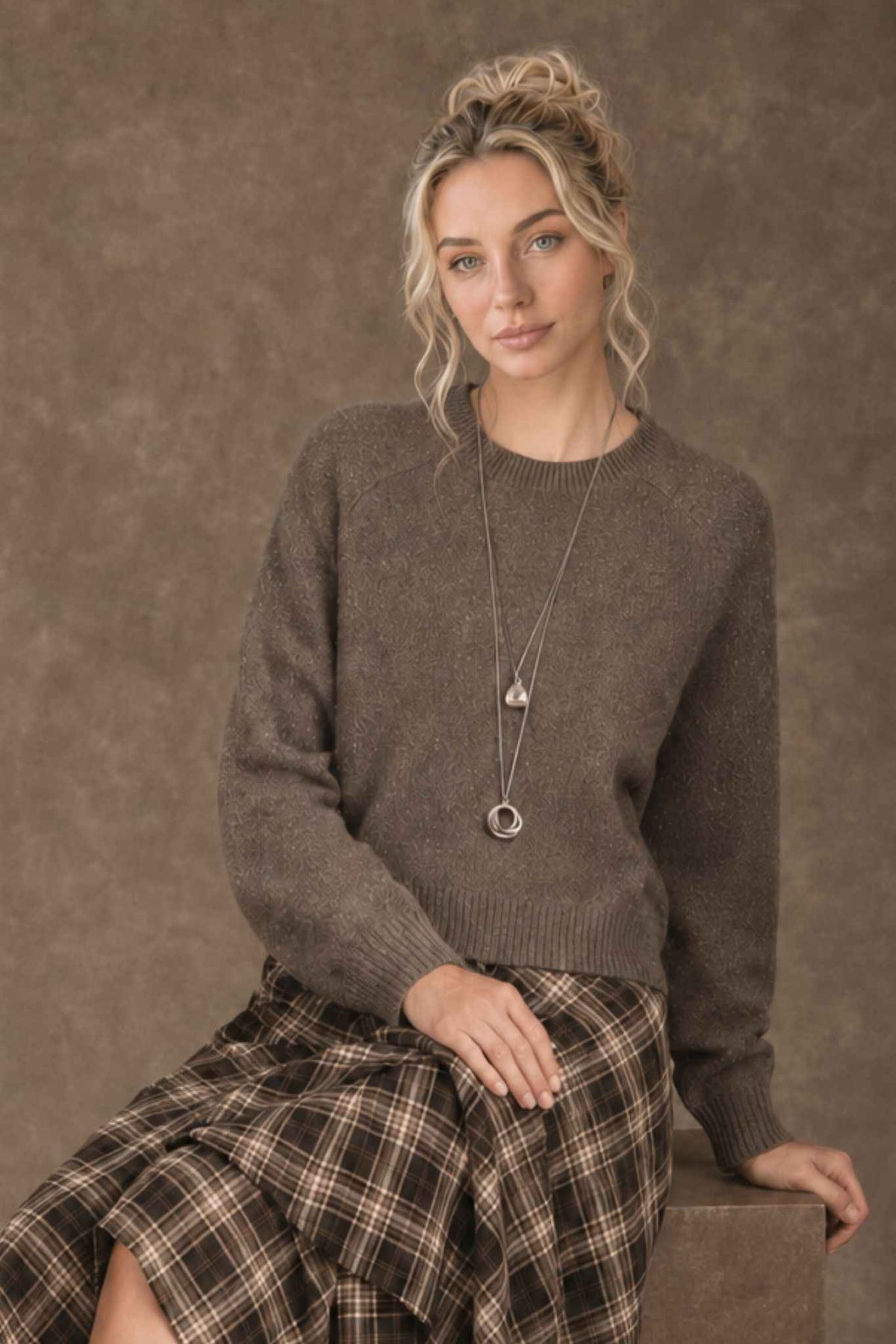 Alyson Cropped Cashmere Crewneck