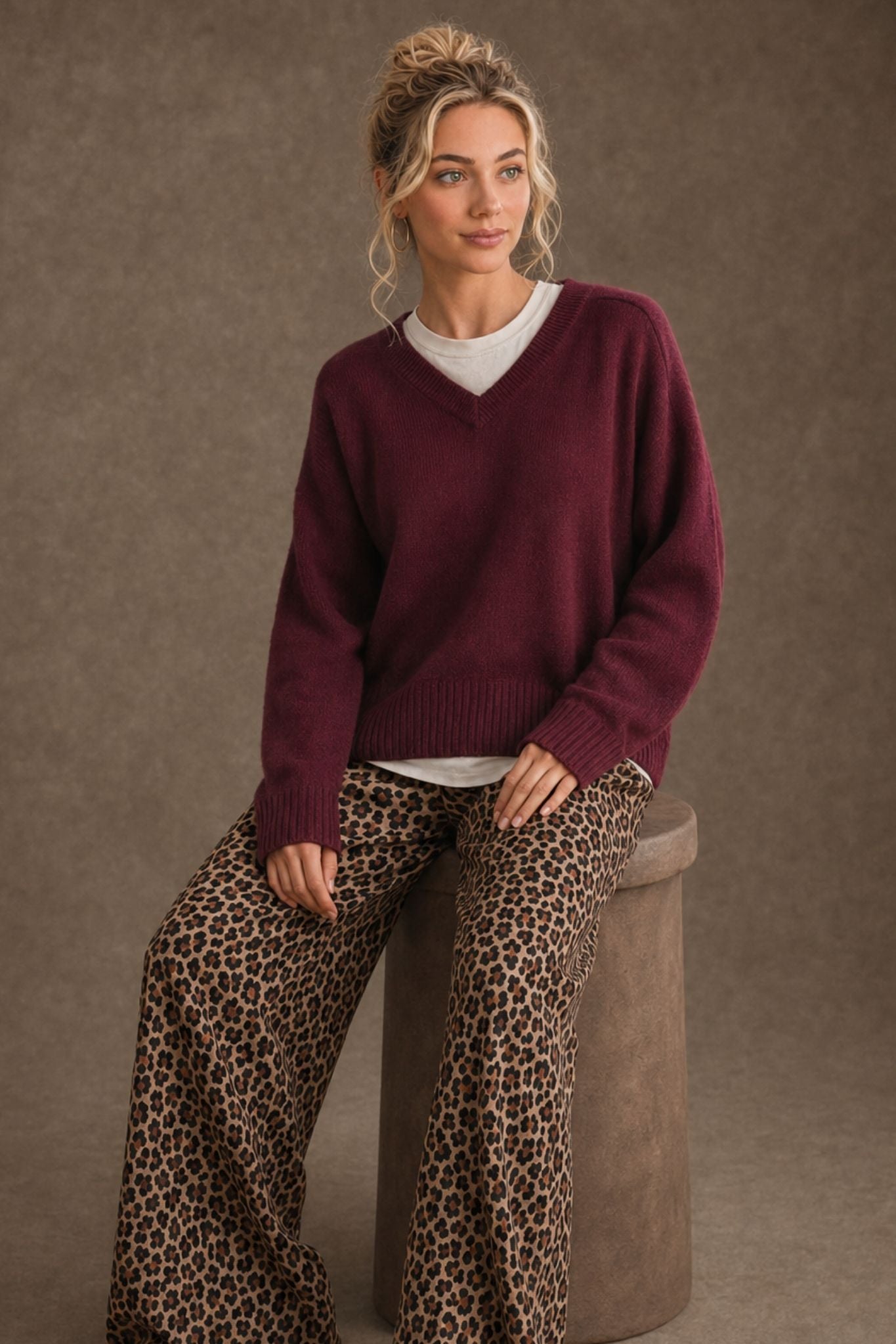 Crystal Women's Cashmere V Neck Pullover
