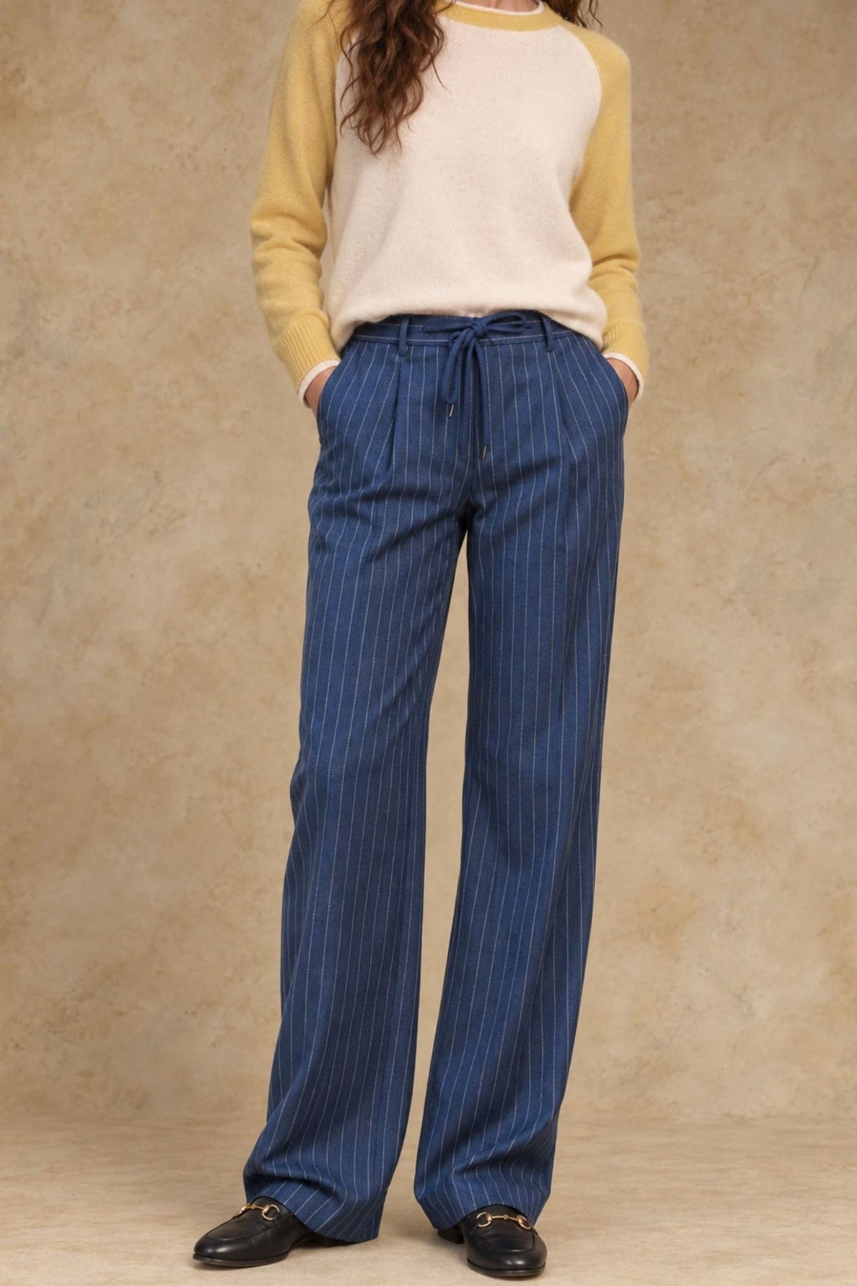 V-ALBERTA-2302  Vallorani Alberta Women's Wide Leg Pin Stripe Pant