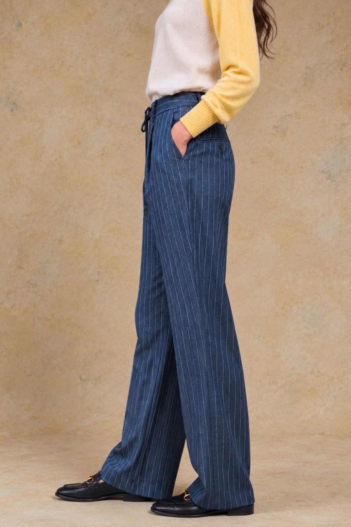 V-ALBERTA-2302  Vallorani Alberta Women's Wide Leg Pin Stripe Pant