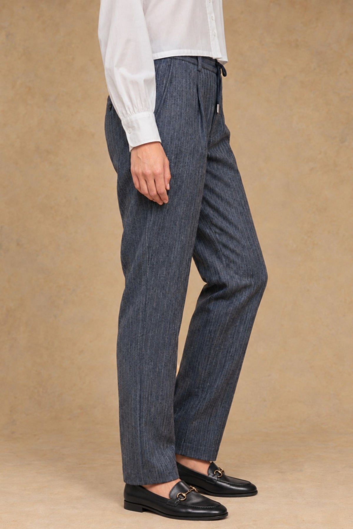 V-TIPI-12865 Vallorani Tipi Women's Tapered Pin Stripe Pant
