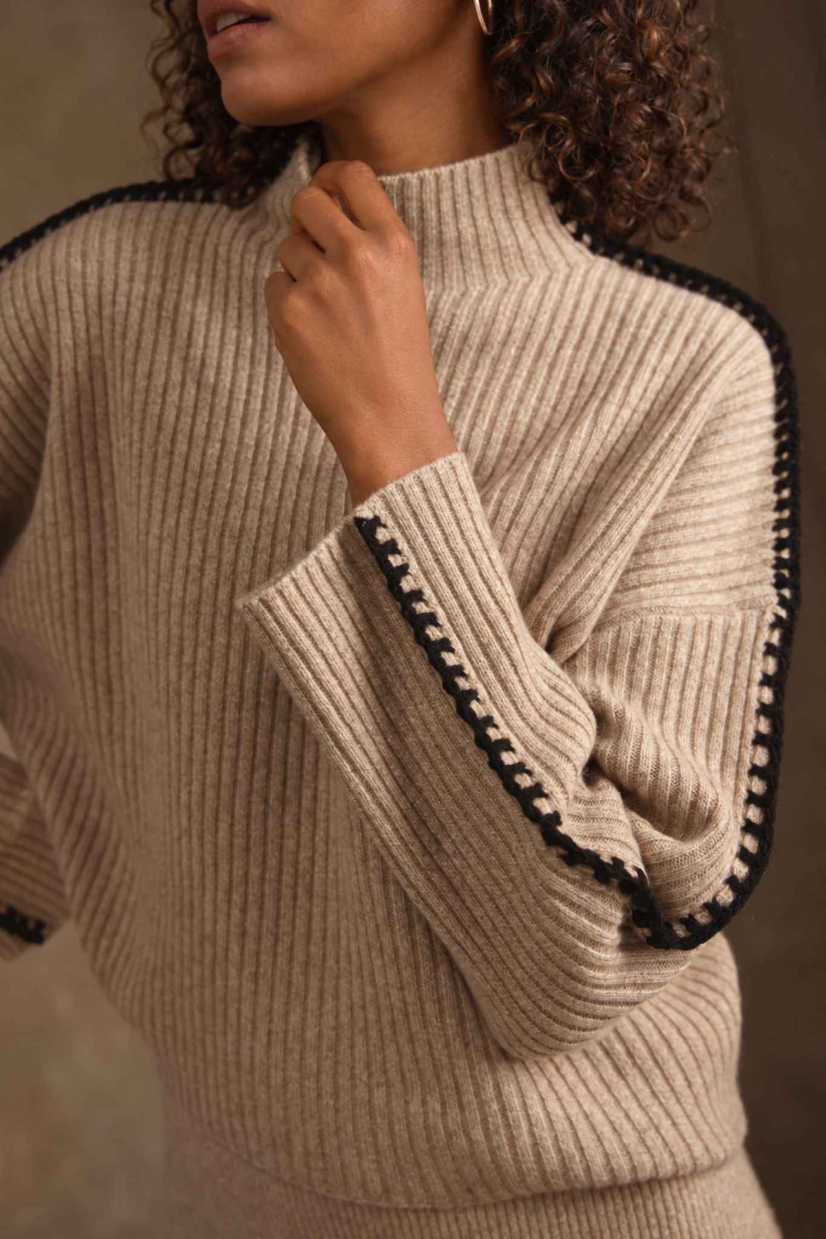 Mochi Mockneck With Whip Stitch Detail